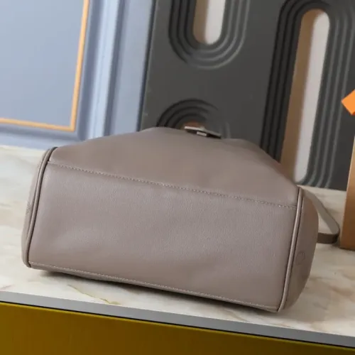 Cheap Louis Vuitton AAA Quality Handbags For Women #1412395 Replica Wholesale [$72.00 USD] [ITEM#1412395] on Replica Louis Vuitton AAA Quality Handbags