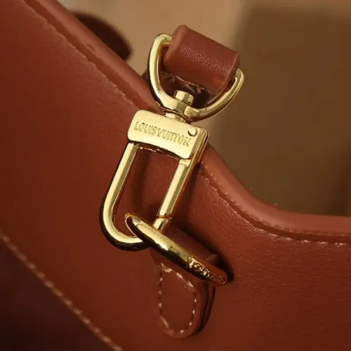 Cheap Louis Vuitton AAA Quality Handbags For Women #1412415 Replica Wholesale [$76.00 USD] [ITEM#1412415] on Replica Louis Vuitton AAA Quality Handbags