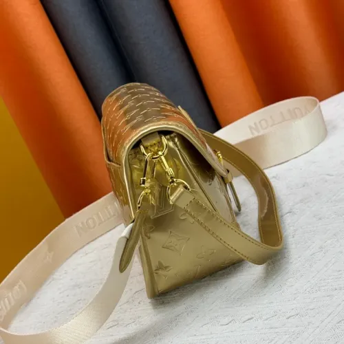 Cheap Louis Vuitton AAA Quality Messenger Bags For Women #1412462 Replica Wholesale [$68.00 USD] [ITEM#1412462] on Replica Louis Vuitton AAA Quality Messenger Bags