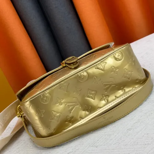 Cheap Louis Vuitton AAA Quality Messenger Bags For Women #1412462 Replica Wholesale [$68.00 USD] [ITEM#1412462] on Replica Louis Vuitton AAA Quality Messenger Bags