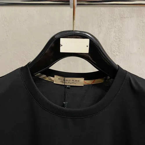 Cheap Burberry T-Shirts Short Sleeved For Men #1412502 Replica Wholesale [$76.00 USD] [ITEM#1412502] on Replica Burberry T-Shirts