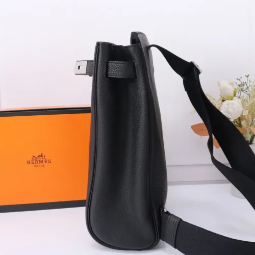 Cheap Hermes AAA Quality Messenger Bags For Unisex #1412569 Replica Wholesale [$244.63 USD] [ITEM#1412569] on Replica Hermes AAA Quality Messenger Bags