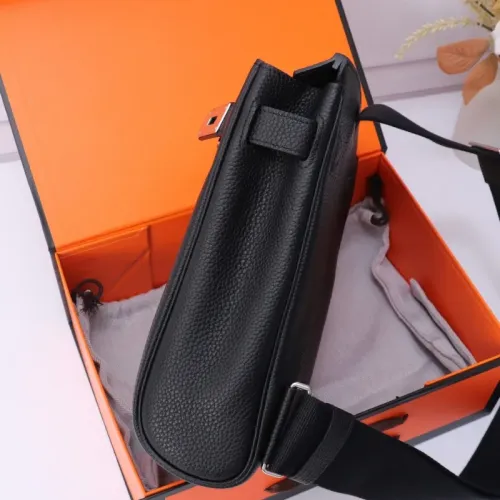 Cheap Hermes AAA Quality Messenger Bags For Unisex #1412584 Replica Wholesale [$215.00 USD] [ITEM#1412584] on Replica Hermes AAA Quality Messenger Bags