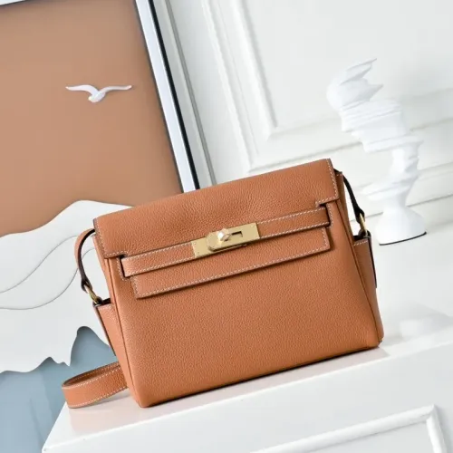 Hermes AAA Quality Messenger Bags For Unisex #1412592