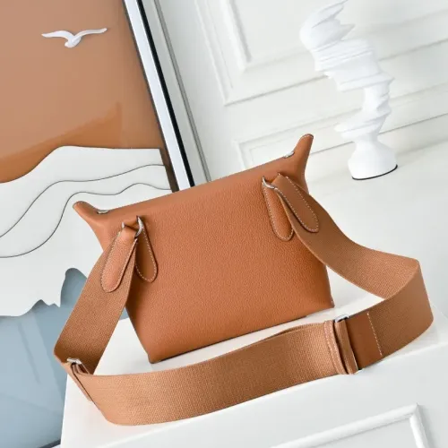 Cheap Hermes AAA Man Messenger Bags #1412595 Replica Wholesale [$165.00 USD] [ITEM#1412595] on Replica Hermes AAA Man Messenger Bags