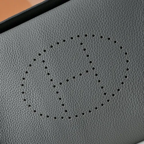 Cheap Hermes AAA Man Messenger Bags #1412599 Replica Wholesale [$165.00 USD] [ITEM#1412599] on Replica Hermes AAA Man Messenger Bags