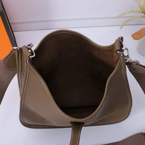 Cheap Hermes AAA Quality Messenger Bags For Women #1412625 Replica Wholesale [$125.00 USD] [ITEM#1412625] on Replica Hermes AAA Quality Messenger Bags
