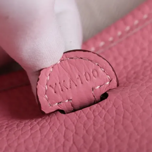 Cheap Hermes AAA Quality Messenger Bags For Women #1412638 Replica Wholesale [$96.00 USD] [ITEM#1412638] on Replica Hermes AAA Quality Messenger Bags