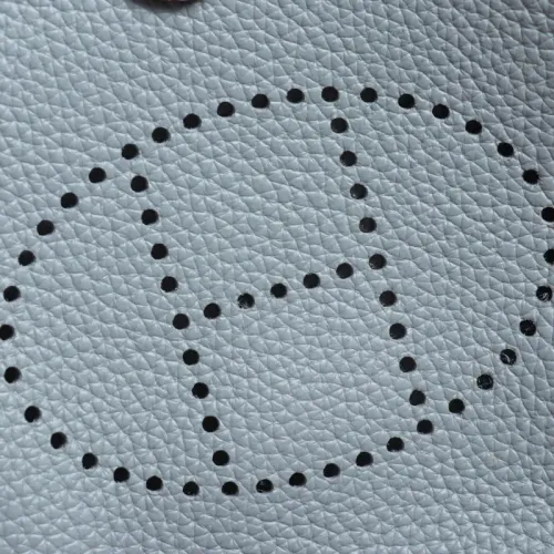 Cheap Hermes AAA Quality Messenger Bags For Women #1412644 Replica Wholesale [$96.00 USD] [ITEM#1412644] on Replica Hermes AAA Quality Messenger Bags