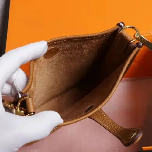 Cheap Hermes AAA Quality Messenger Bags For Women #1412645 Replica Wholesale [$105.00 USD] [ITEM#1412645] on Replica Hermes AAA Quality Messenger Bags