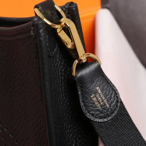 Cheap Hermes AAA Quality Messenger Bags For Women #1412654 Replica Wholesale [$105.00 USD] [ITEM#1412654] on Replica Hermes AAA Quality Messenger Bags