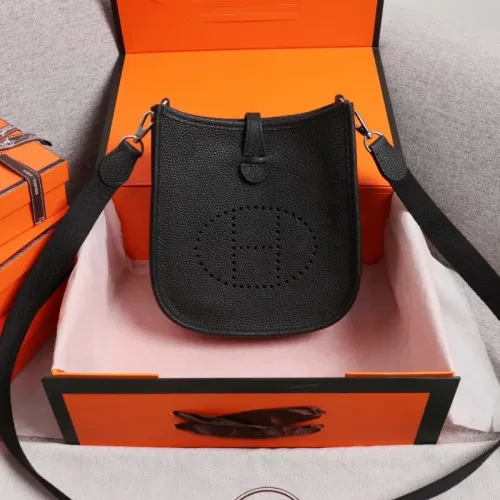 Hermes AAA Quality Messenger Bags For Women #1412657