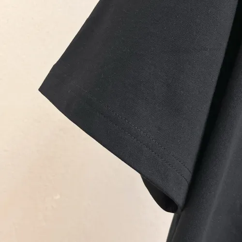 Cheap Fendi T-Shirts Short Sleeved For Men #1412939 Replica Wholesale [$60.00 USD] [ITEM#1412939] on Replica Fendi T-Shirts