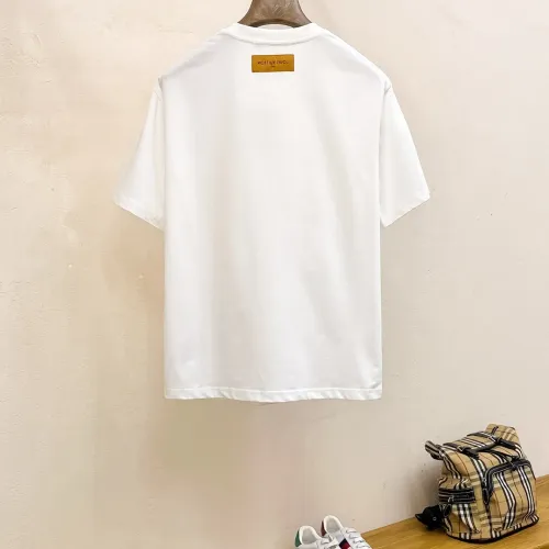 Cheap Louis Vuitton LV T-Shirts Short Sleeved For Men #1412942 Replica Wholesale [$68.00 USD] [ITEM#1412942] on Replica Louis Vuitton LV T-Shirts