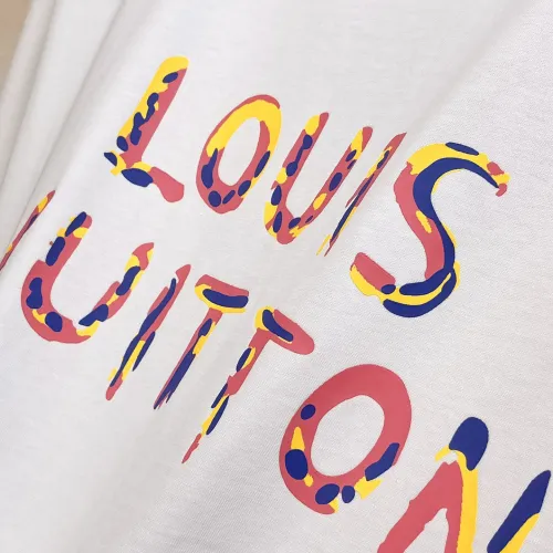 Cheap Louis Vuitton LV T-Shirts Short Sleeved For Men #1412942 Replica Wholesale [$68.00 USD] [ITEM#1412942] on Replica Louis Vuitton LV T-Shirts