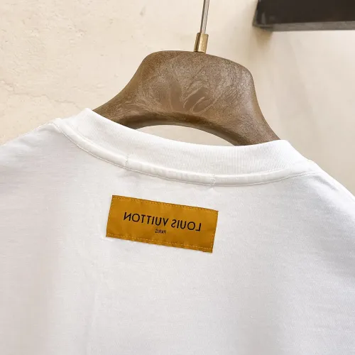 Cheap Louis Vuitton LV T-Shirts Short Sleeved For Men #1412942 Replica Wholesale [$68.00 USD] [ITEM#1412942] on Replica Louis Vuitton LV T-Shirts