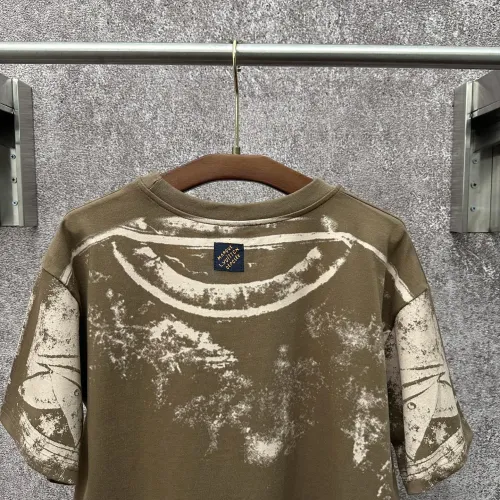 Cheap Louis Vuitton LV T-Shirts Short Sleeved For Unisex #1412952 Replica Wholesale [$56.00 USD] [ITEM#1412952] on Replica Louis Vuitton LV T-Shirts