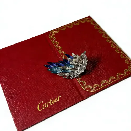 Cheap Cartier Brooches For Women #1413249 Replica Wholesale [$36.00 USD] [ITEM#1413249] on Replica Cartier Brooches