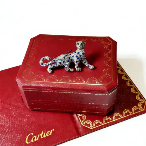 Cheap Cartier Brooches For Women #1413252 Replica Wholesale [$42.00 USD] [ITEM#1413252] on Replica Cartier Brooches