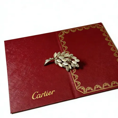Cheap Cartier Brooches For Women #1413255 Replica Wholesale [$36.00 USD] [ITEM#1413255] on Replica Cartier Brooches