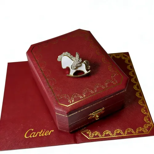 Cheap Cartier Brooches For Women #1413256 Replica Wholesale [$36.00 USD] [ITEM#1413256] on Replica Cartier Brooches