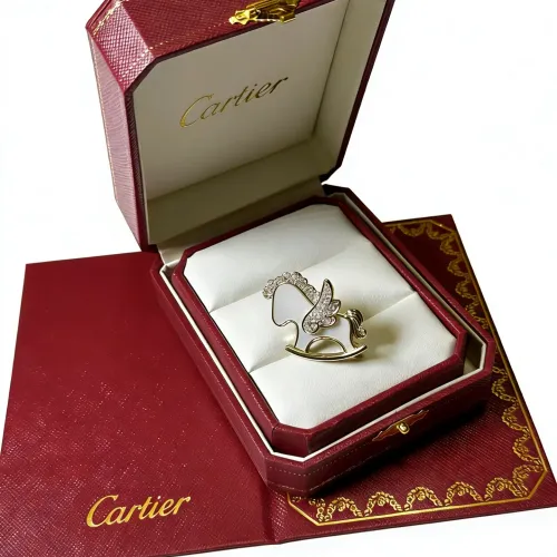 Cheap Cartier Brooches For Women #1413256 Replica Wholesale [$36.00 USD] [ITEM#1413256] on Replica Cartier Brooches