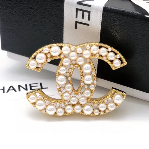 Chanel Brooches For Women #1413280