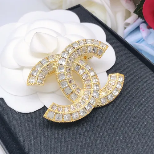 Cheap Chanel Brooches For Women #1413281 Replica Wholesale [$29.00 USD] [ITEM#1413281] on Replica Chanel Brooches