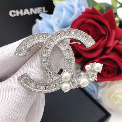 Cheap Chanel Brooches For Women #1413282 Replica Wholesale [$34.00 USD] [ITEM#1413282] on Replica Chanel Brooches