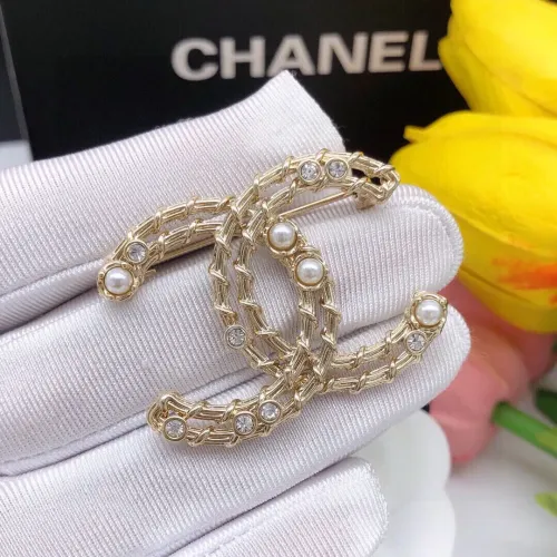 Cheap Chanel Brooches For Women #1413284 Replica Wholesale [$27.00 USD] [ITEM#1413284] on Replica Chanel Brooches