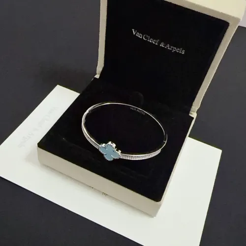 Cheap Van Cleef &amp; Arpels Bracelets For Women #1413297 Replica Wholesale [$48.00 USD] [ITEM#1413297] on Replica Van Cleef &amp; Arpels Bracelets