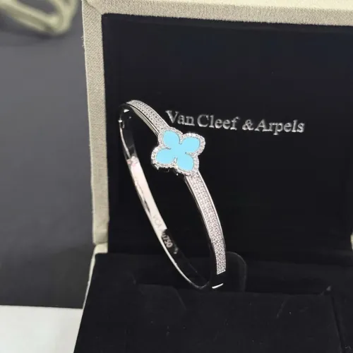 Cheap Van Cleef &amp; Arpels Bracelets For Women #1413297 Replica Wholesale [$48.00 USD] [ITEM#1413297] on Replica Van Cleef &amp; Arpels Bracelets