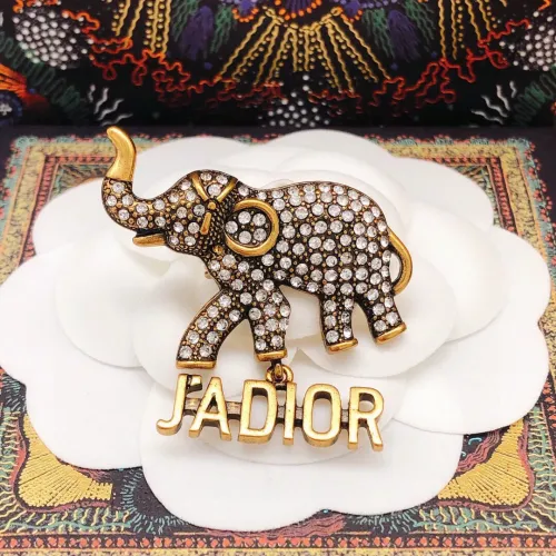 Christian Dior Brooches For Women #1413319