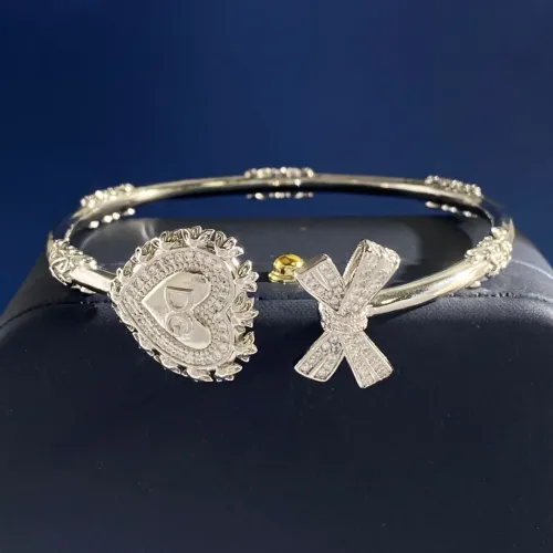 Cheap Dolce &amp; Gabbana Bracelets #1413354 Replica Wholesale [$32.00 USD] [ITEM#1413354] on Replica Dolce &amp; Gabbana Bracelets