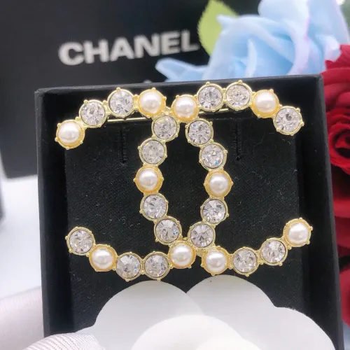 Cheap Chanel Brooches For Women #1413377 Replica Wholesale [$25.00 USD] [ITEM#1413377] on Replica Chanel Brooches