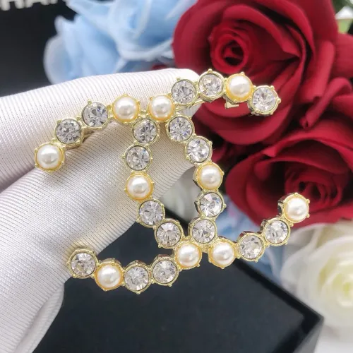 Cheap Chanel Brooches For Women #1413377 Replica Wholesale [$25.00 USD] [ITEM#1413377] on Replica Chanel Brooches