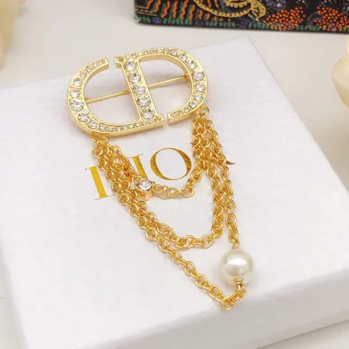 Cheap Christian Dior Brooches For Women #1413387 Replica Wholesale [$27.00 USD] [ITEM#1413387] on Replica Christian Dior Brooches
