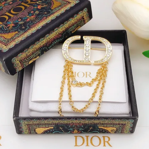 Cheap Christian Dior Brooches For Women #1413387 Replica Wholesale [$27.00 USD] [ITEM#1413387] on Replica Christian Dior Brooches