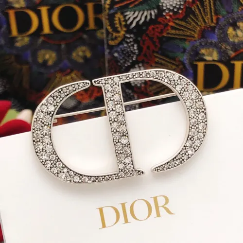 Christian Dior Brooches For Women #1413395