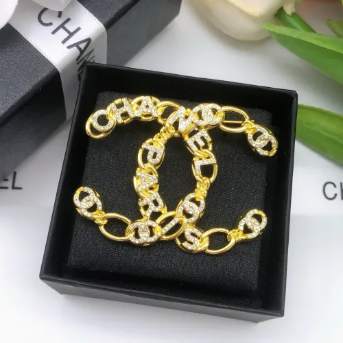 Cheap Chanel Brooches For Women #1413405 Replica Wholesale [$32.00 USD] [ITEM#1413405] on Replica Chanel Brooches