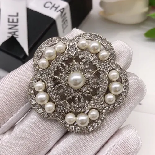 Cheap Chanel Brooches For Women #1413406 Replica Wholesale [$34.00 USD] [ITEM#1413406] on Replica Chanel Brooches
