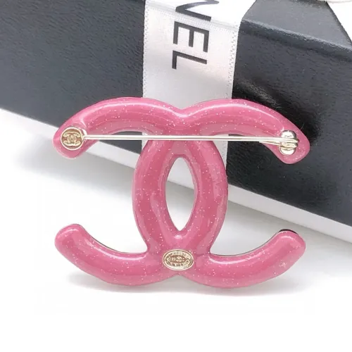 Cheap Chanel Brooches For Women #1413417 Replica Wholesale [$29.00 USD] [ITEM#1413417] on Replica Chanel Brooches