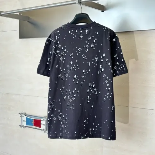 Cheap Louis Vuitton LV T-Shirts Short Sleeved For Unisex #1413452 Replica Wholesale [$60.00 USD] [ITEM#1413452] on Replica Louis Vuitton LV T-Shirts