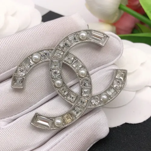 Cheap Chanel Brooches For Women #1413490 Replica Wholesale [$34.00 USD] [ITEM#1413490] on Replica Chanel Brooches