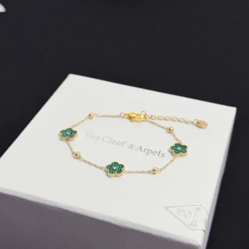 Cheap Van Cleef &amp; Arpels Bracelets For Women #1413493 Replica Wholesale [$48.00 USD] [ITEM#1413493] on Replica Van Cleef &amp; Arpels Bracelets