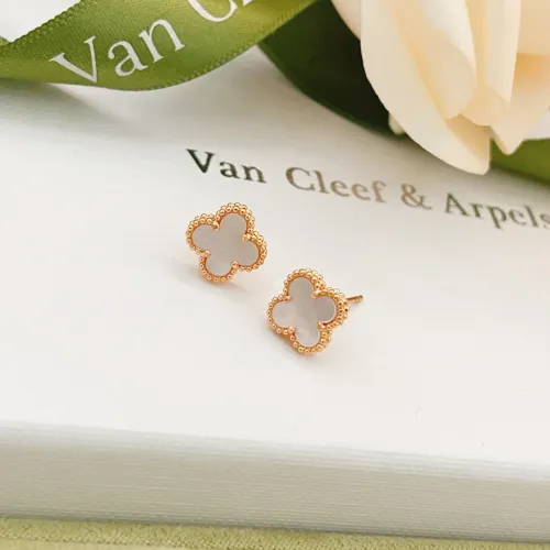 Cheap Van Cleef &amp; Arpels Earrings For Women #1413519 Replica Wholesale [$25.00 USD] [ITEM#1413519] on Replica Van Cleef &amp; Arpels Earrings