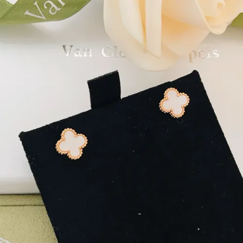 Cheap Van Cleef &amp; Arpels Earrings For Women #1413519 Replica Wholesale [$25.00 USD] [ITEM#1413519] on Replica Van Cleef &amp; Arpels Earrings