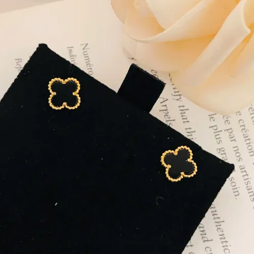 Cheap Van Cleef &amp; Arpels Earrings For Women #1413522 Replica Wholesale [$25.00 USD] [ITEM#1413522] on Replica Van Cleef &amp; Arpels Earrings