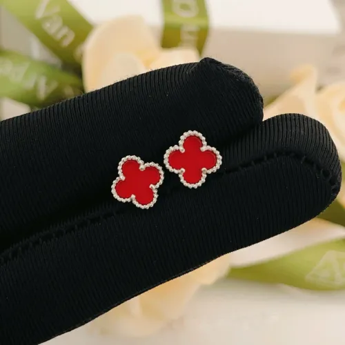 Cheap Van Cleef &amp; Arpels Earrings For Women #1413523 Replica Wholesale [$25.00 USD] [ITEM#1413523] on Replica Van Cleef &amp; Arpels Earrings
