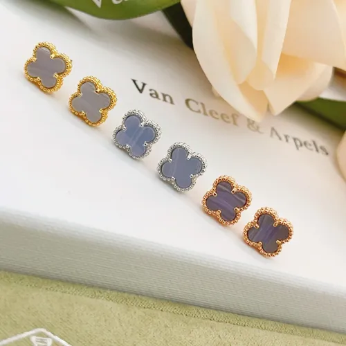Cheap Van Cleef &amp; Arpels Earrings For Women #1413526 Replica Wholesale [$25.00 USD] [ITEM#1413526] on Replica Van Cleef &amp; Arpels Earrings